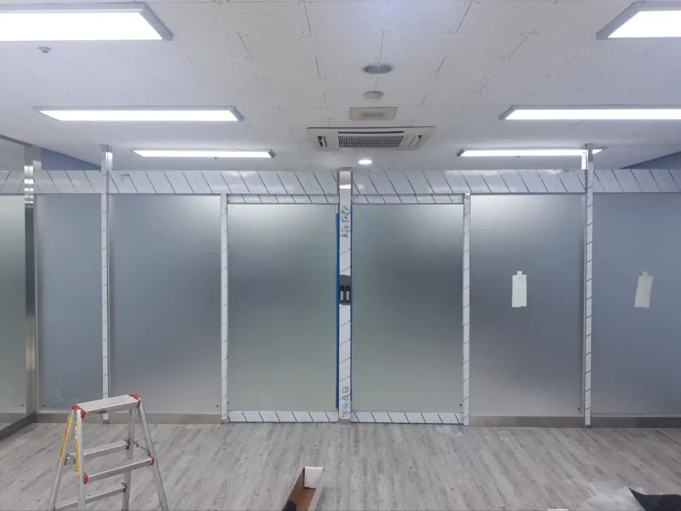 불투명시트지 시공